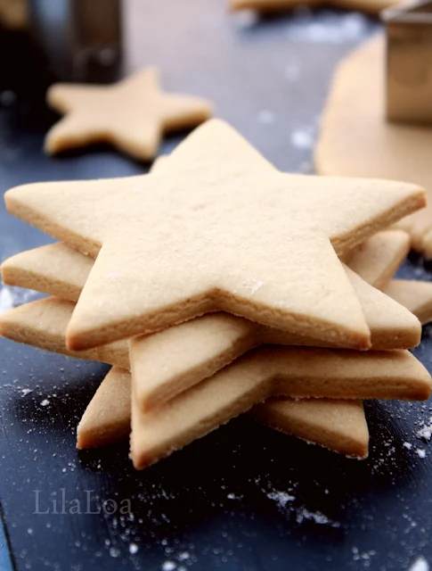Sugar cookies with sharp edges