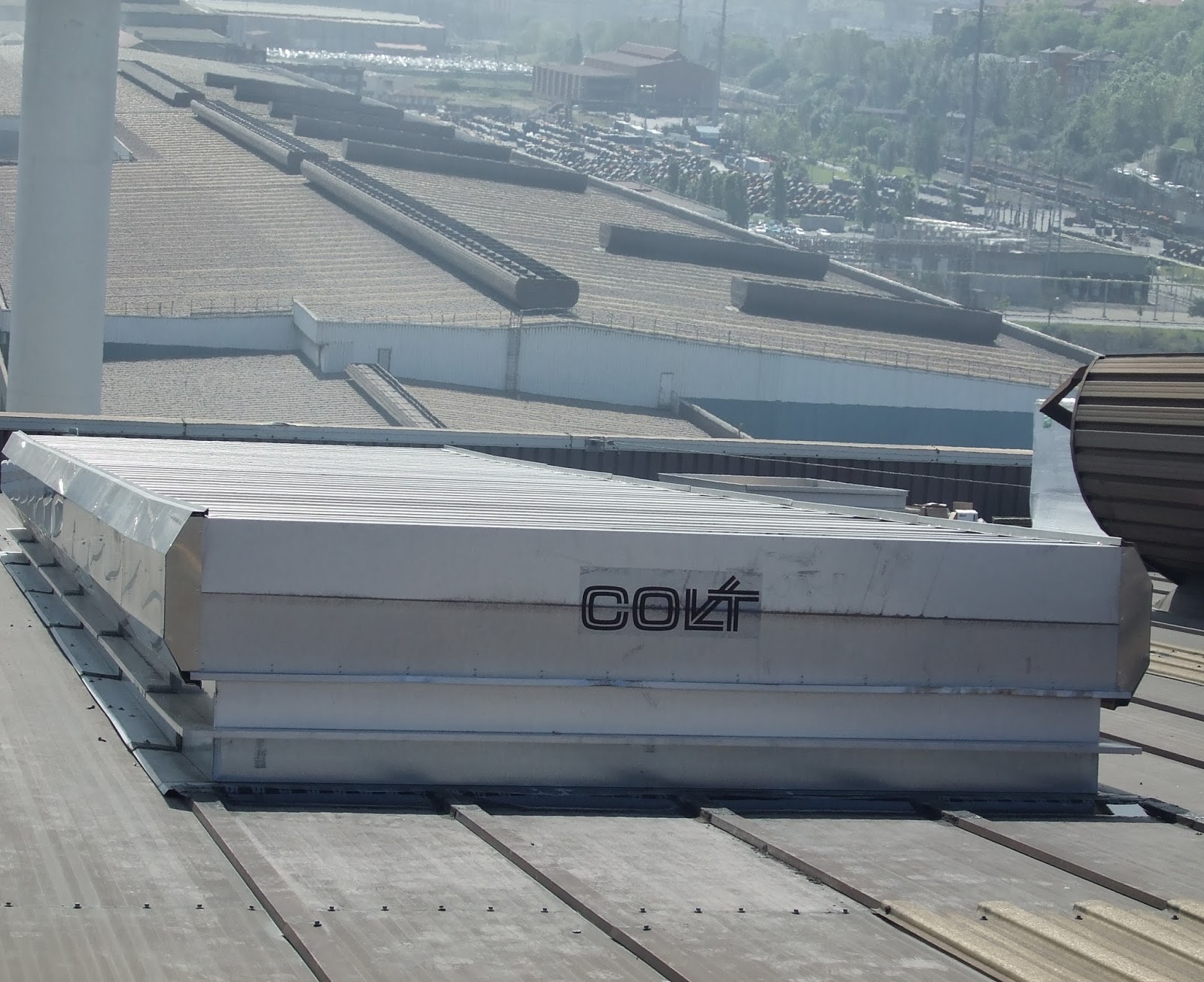 COLT BLOG: Ventilación natural: la solución ideal para industrias con