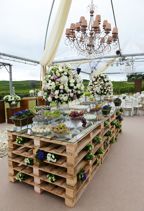 DIY Rustic Decorations Made of Pallets for Your Wedding ...