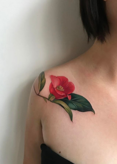 Tatuagens delicadas para as meninas Tatuagens delicadas para as meninas