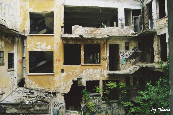 cladiri-abandonate-Bucuresti