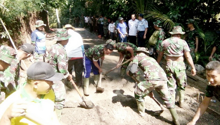 Tim Wasev Mabes TNI Tinjau TMMD Tabanan