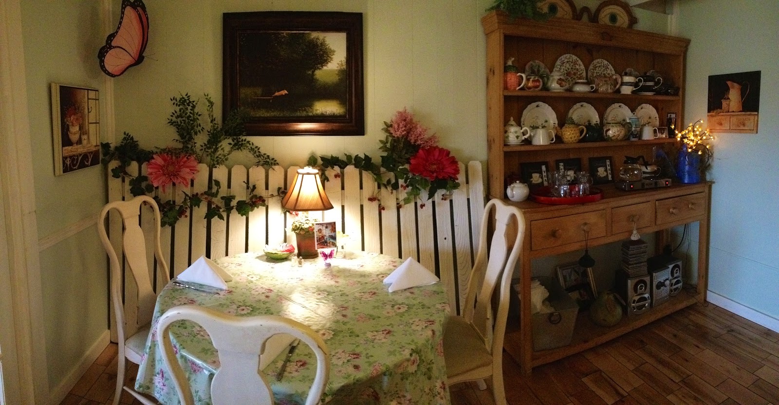 My Adventures In Wanderland The Greenwood Tea Room at The Greenwood