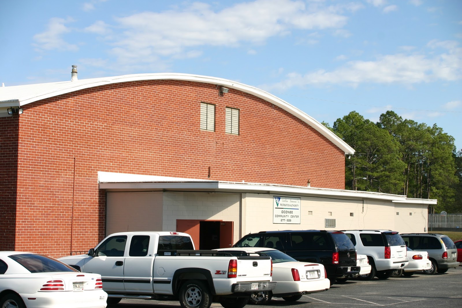 IMAGES OF OUR PAST OCONEE GYM DUBLIN, BUILT IN 1960