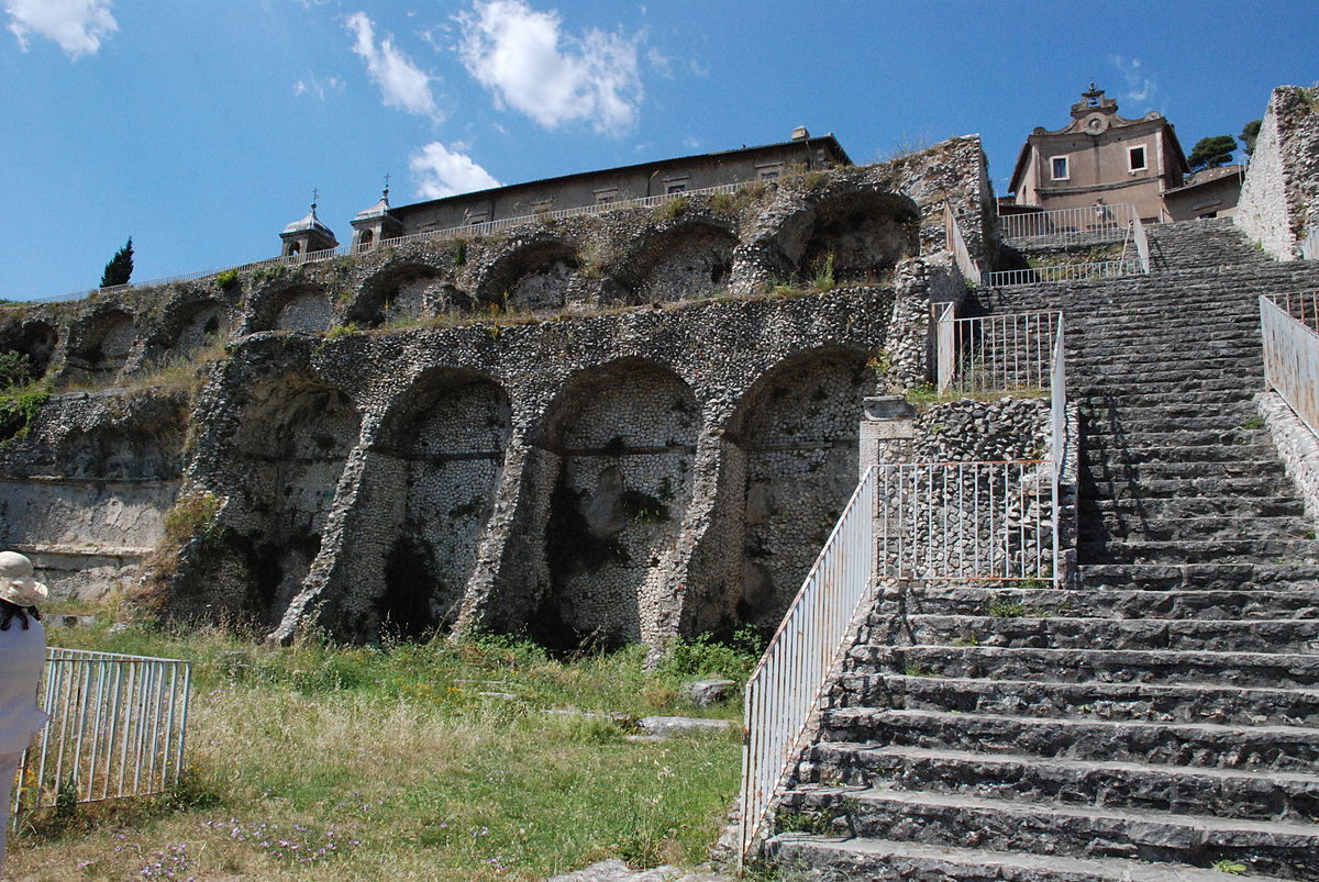 Lisa's World: Sanctuary of Fortuna Primigenia