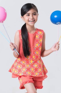 Model baju batik anak perempuan desain kekinian Model baju batik anak perempuan desain kekinian
