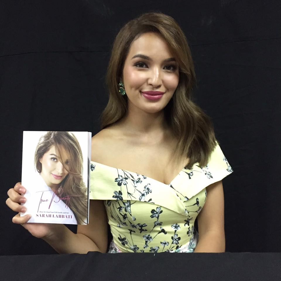 2019 year - Sarah Lahbati (b. 1993) 2019 year