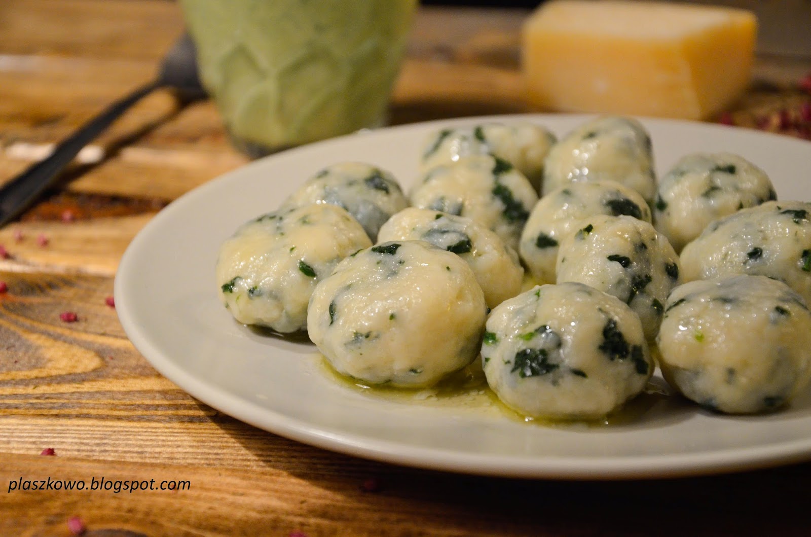 płaszkowo Kluski z serem i szpinakiem