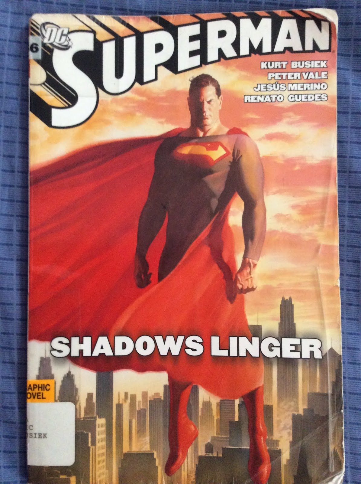 Graphic Novels Superman, Supergirl, Batman, Astro City