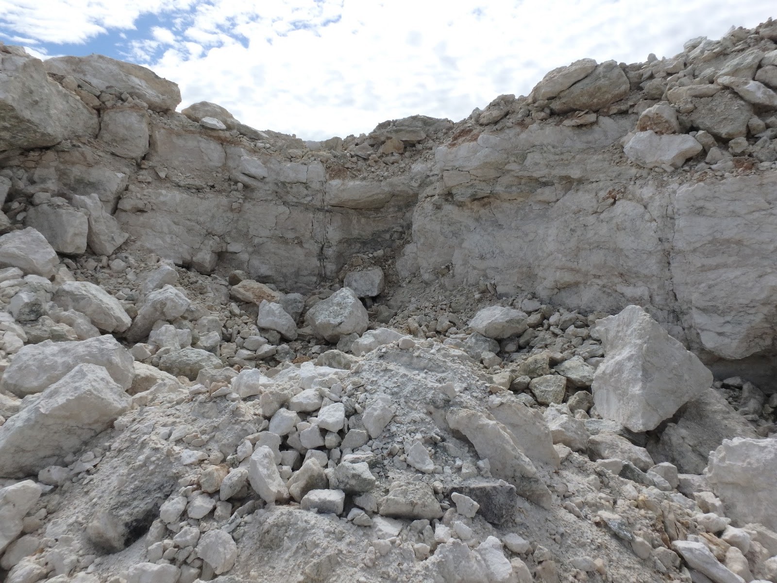 Manitoba Geology: Gypsum & Anhydrite