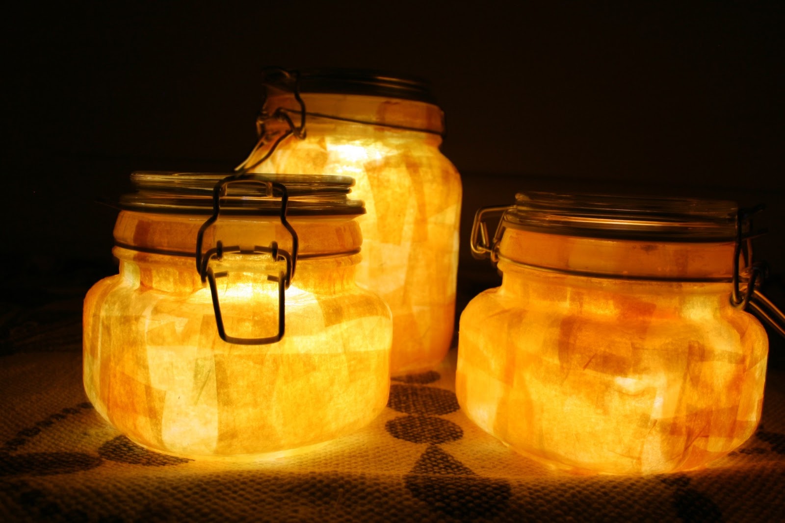 Scattered Thoughts of a Crafty Mom: 17 Outdoor Lighting Ideas for ...