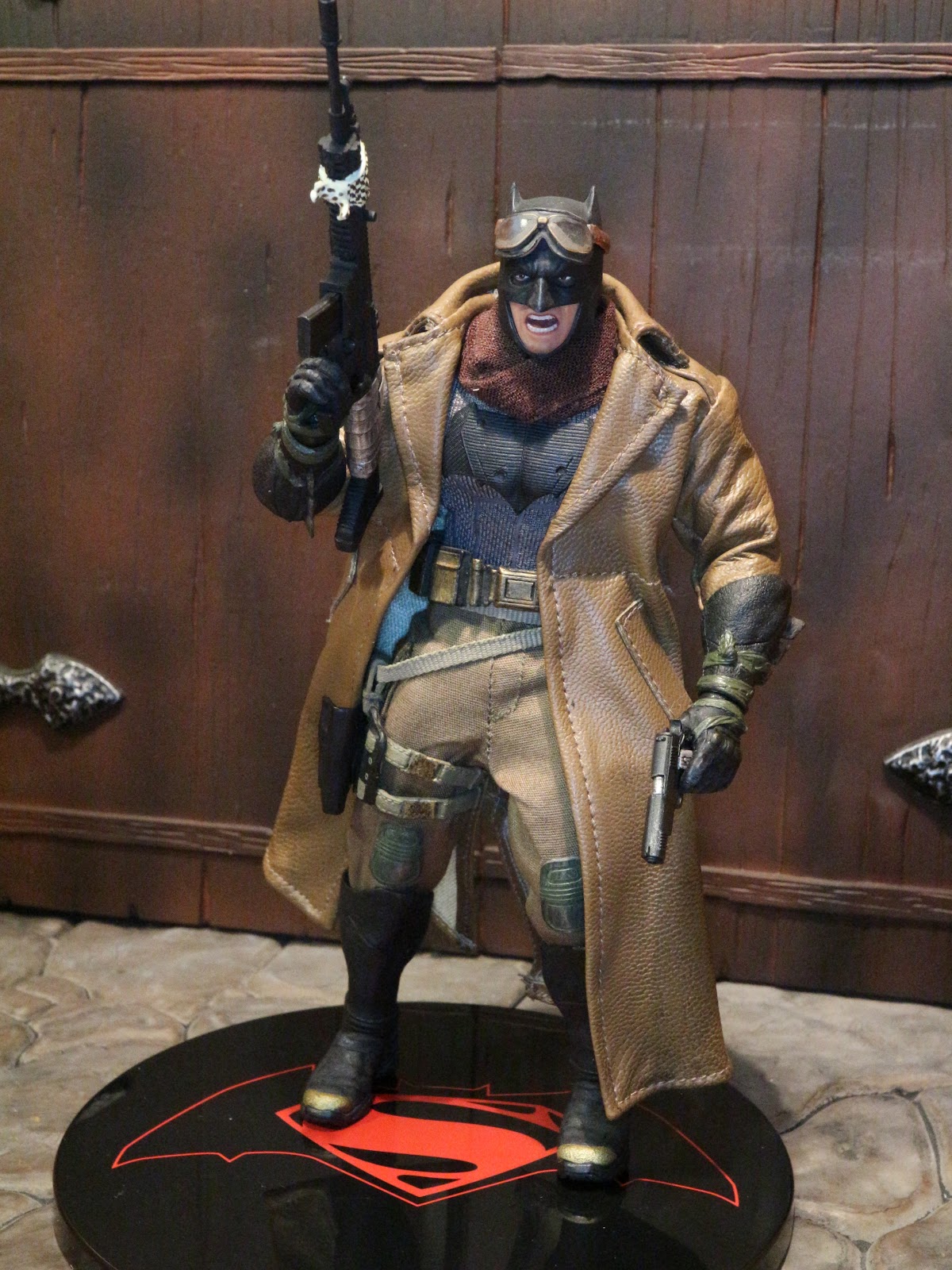 Action Figure Barbecue: Action Figure Review: Knightmare Batman from One:12  Collective: DC Universe by Mezco