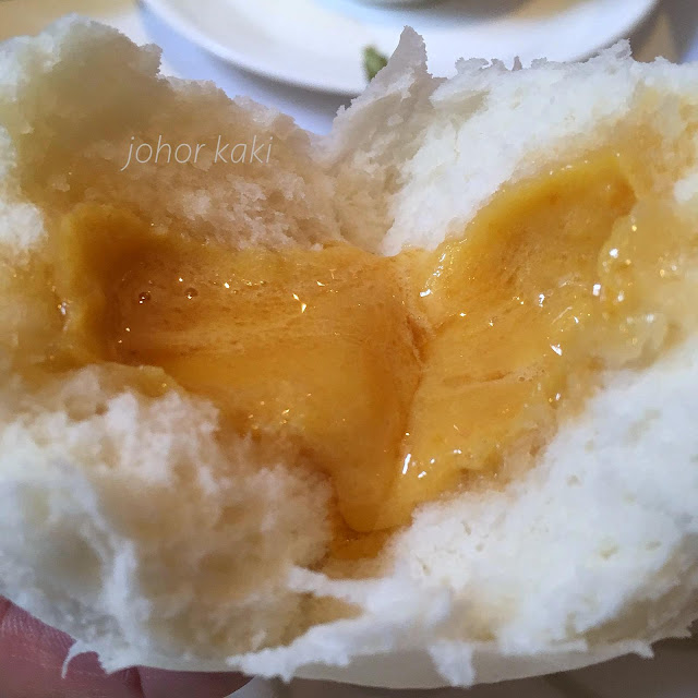 Lai Wah Heen. Sek Dim Sum & Yum Cha in Toronto 麗華軒 Lai Wah Heen. Sek Dim Sum & Yum Cha in Toronto 麗華軒