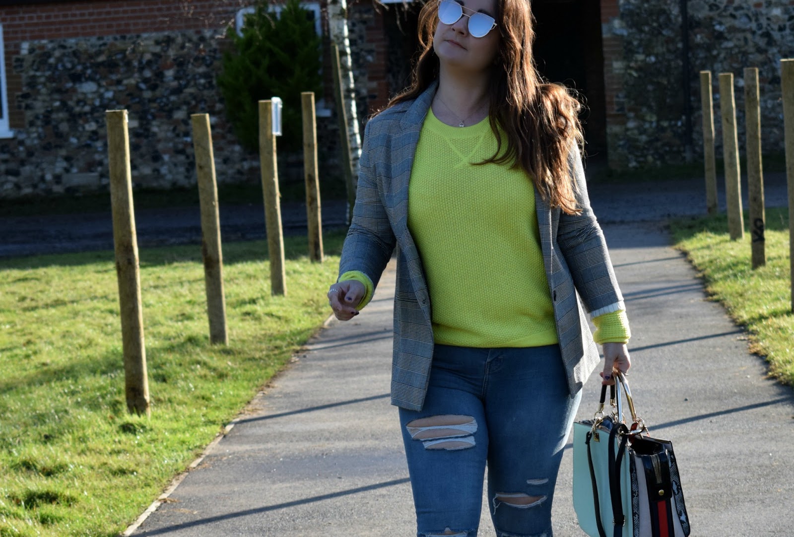 Yellow jumper outfit