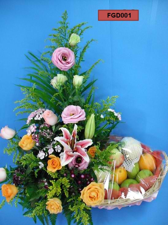 Bedok Flower Shop's Online Floral Fruit & Gift Basket