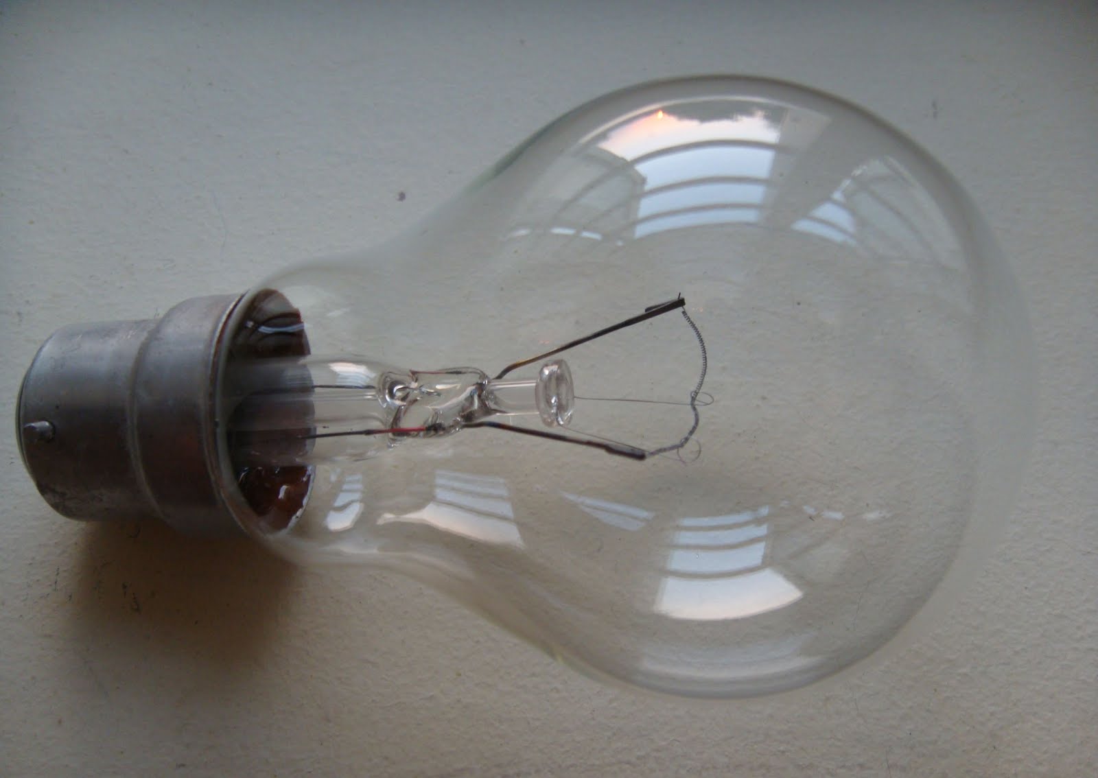 Natural, Scientific and Medical Wonders Incandescent bulb to light up now!
