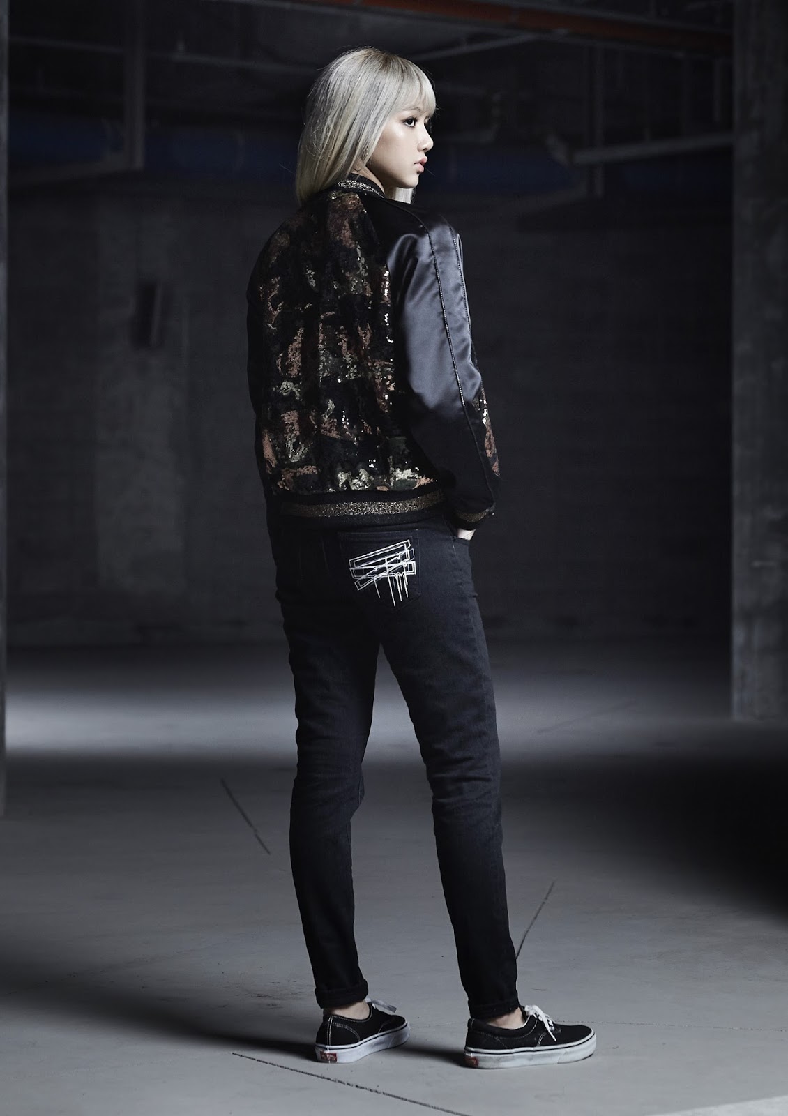 [Photos] Lisa for NONAGON S/S 2017