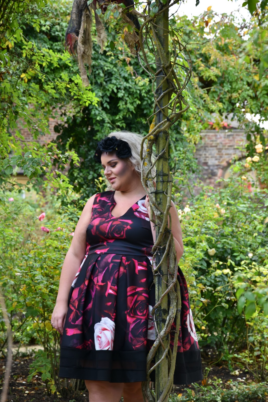 Floral Skull Plus Size Halloween Outfit with Yours Clothing at The Alnwick Garden
