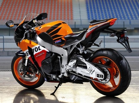 Motor terbaru Honda 2018 harga motor honda
