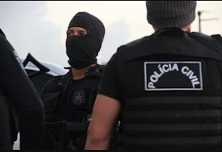Polícia Civil cumpre dois mandados de prisão por homicídio e formação de quadrilha Polícia Civil cumpre dois mandados de prisão por homicídio e formação de quadrilha