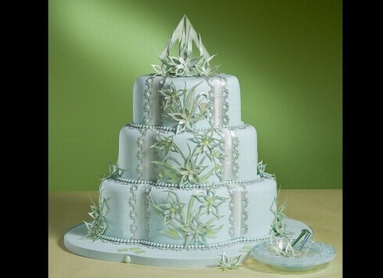 Romantic Wedding Cake Royal