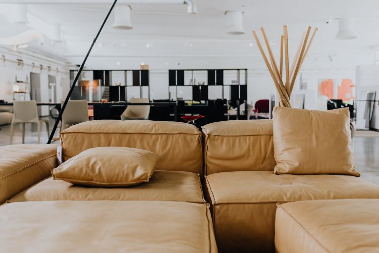 Brązowa skórzana sofa Skórzana kanapa