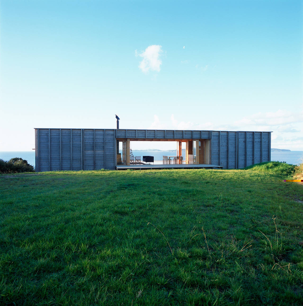  Carnachan Architects - Coromandel, New Zealand - Container House