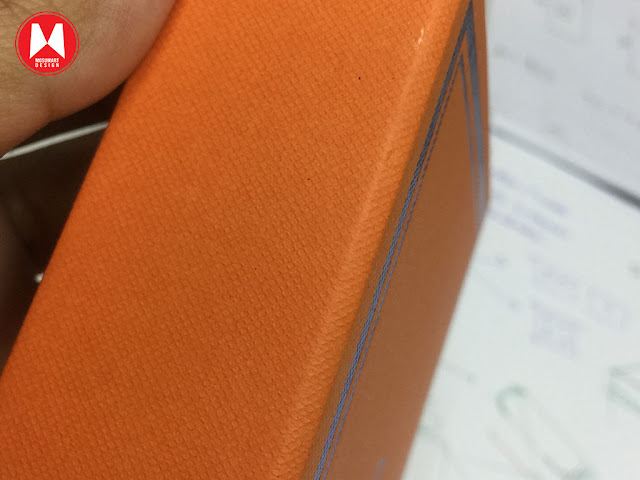 KOTAK KERAS UNTUK SHAWL DAN PAKAIAN JUBAH/KURTA  KOTAK KERAS UNTUK SHAWL DAN PAKAIAN JUBAH/KURTA
