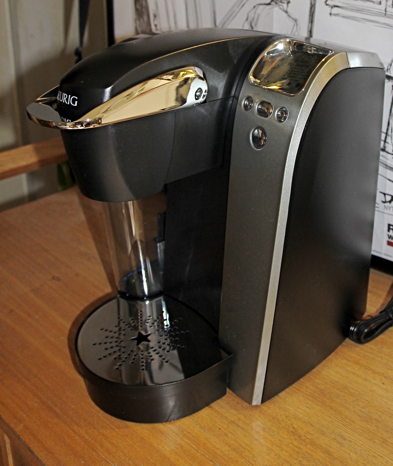 KEURIG SINGLE CUP BREWERS SERVING IT UP YOUR WAY