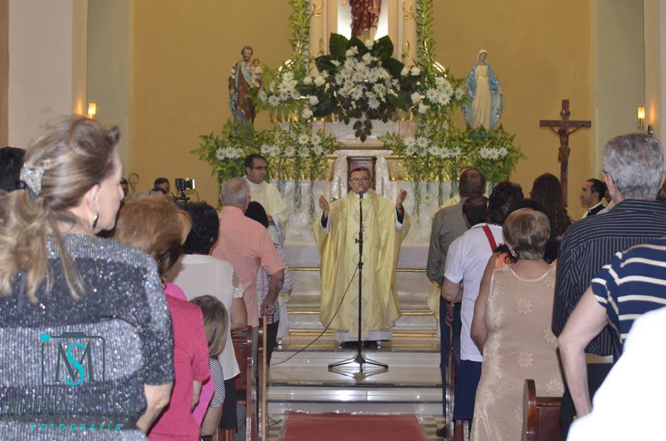 Religiosos da Sagrada Face Bispo de Cajazeiras confia aos Religiosos