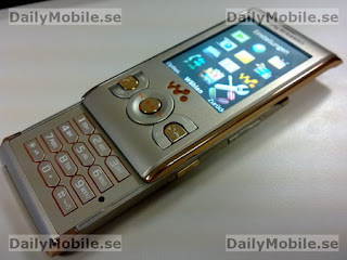 Sony Ericsson W595 spotted in Sandy Gold 3