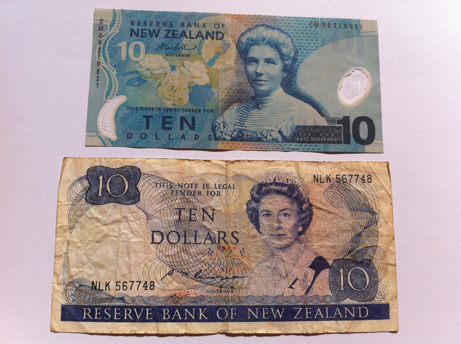 Rare historical currencies, old coins, gold and silver ornaments ...