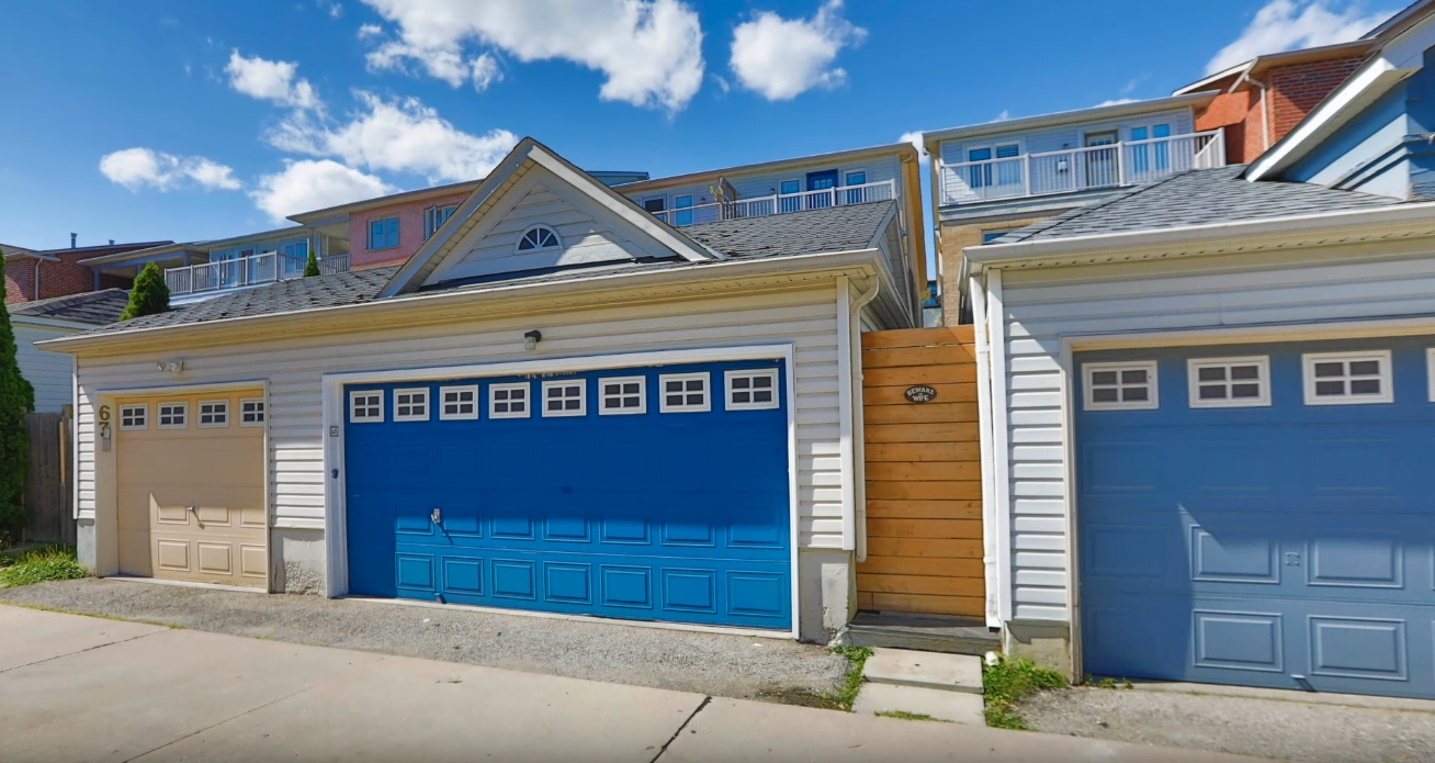 12 Photos vs. 65 Whistle Post St, Toronto vs. Home Interior Design Tour