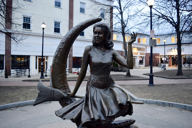 Bewitched statue Salem