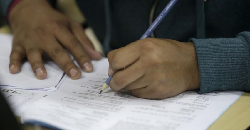 UNI: Más de 5 mil postulantes rindieron examen de admisión a la Universidad Nacional de Ingeniería (Resultados Lunes 6 Agosto) www.uni.edu.pe UNI: Más de 5 mil postulantes rindieron examen de admisión a la Universidad Nacional de Ingeniería (Resultados Lunes 6 Agosto) www.uni.edu.pe