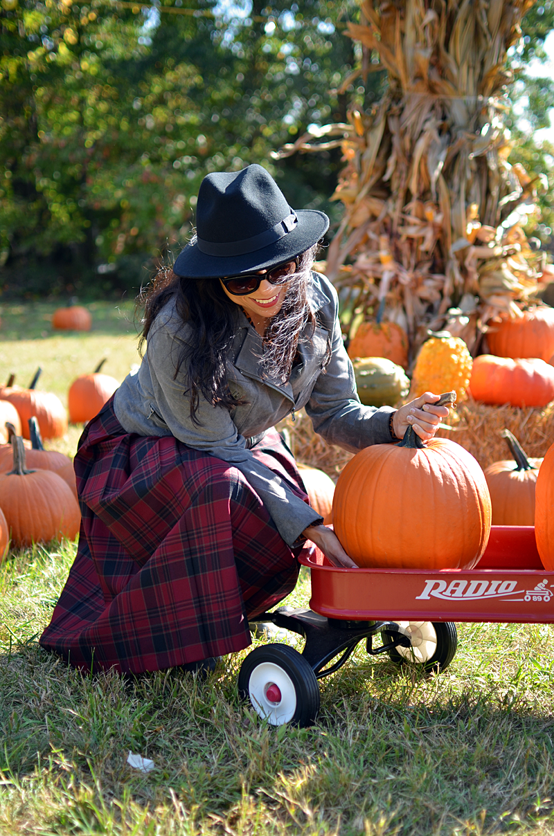 What to wear to a pumpkin patch 