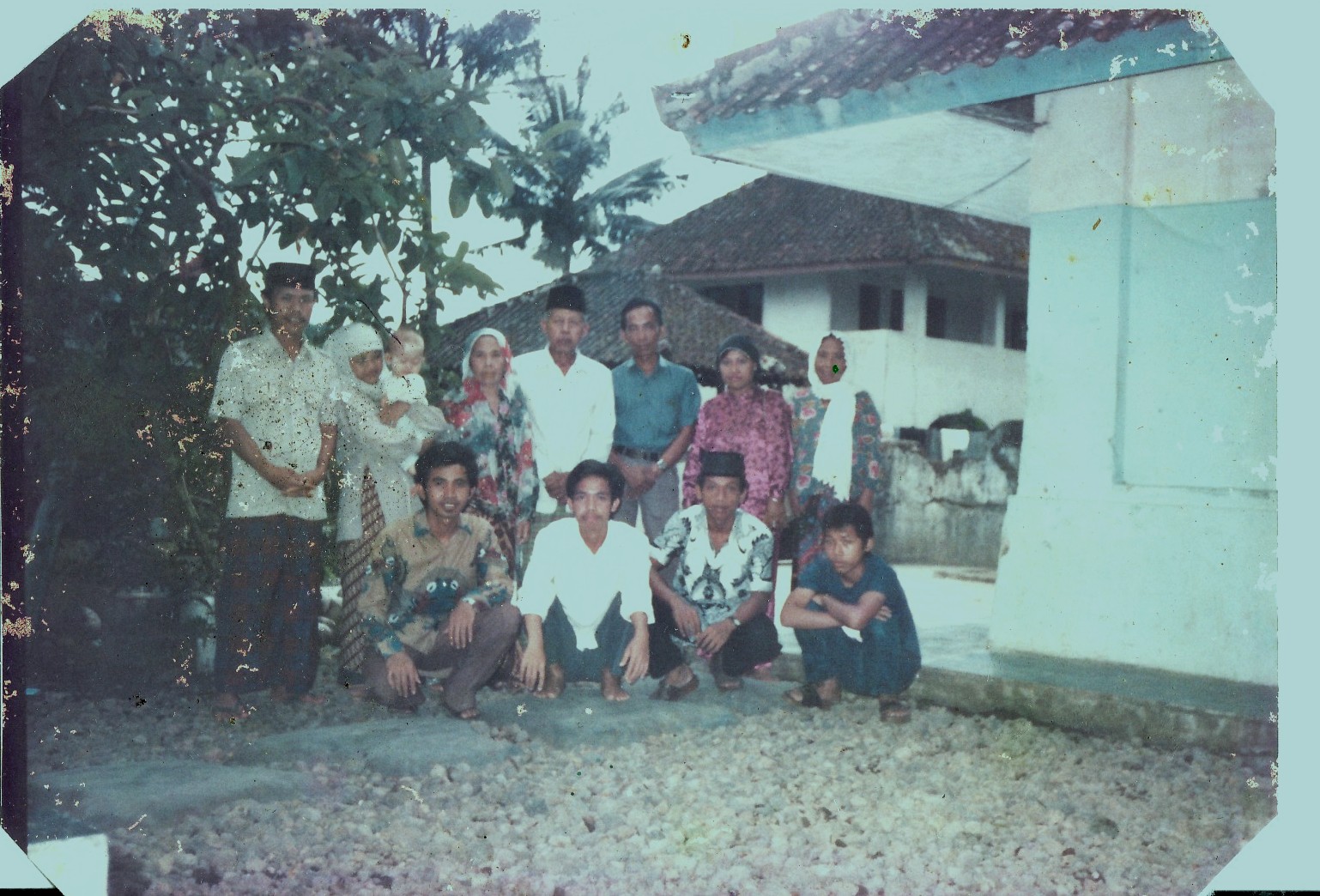 Do everything as You can: Sejarah dan Perkembangan Pesantren Di Indonesia