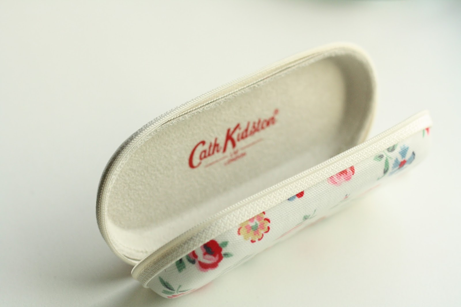 Twirlybirdie Cath Kidston glasses case