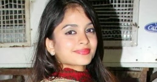 Sheena Shahabadi Latest Hot Cleavage Show Photos In Red Churidar Hot Blog Photos