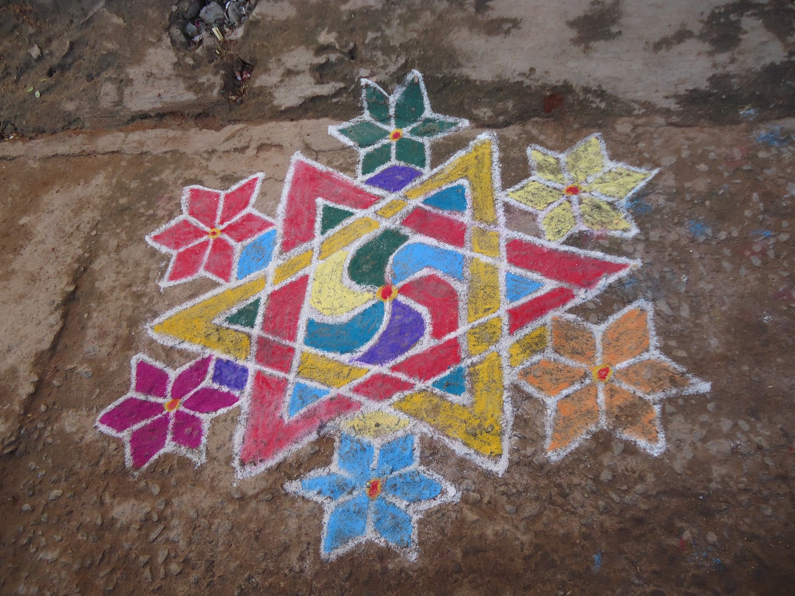 Beautiful Kolam and Painting: Dot Kolam