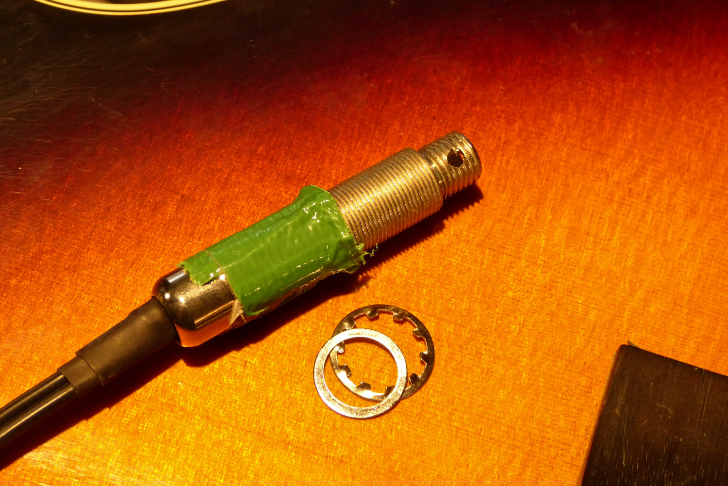 Loose Acoustic Endpin Jack