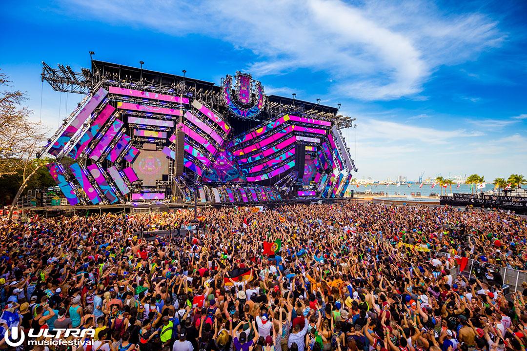 Check Out The Pictures Of Ultra Music Festival , Miami Stage Under