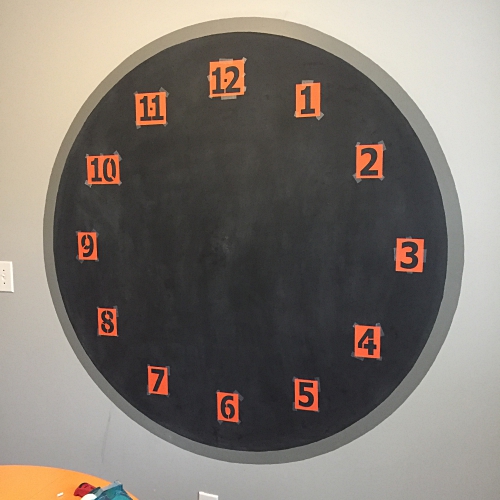 How to Make Your Own Giant Chalkboard Wall Clock