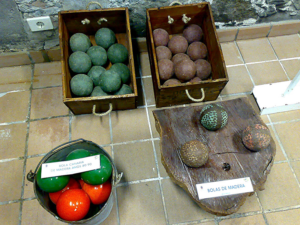 CONVENTO ESPACIO CULTURAL DE GRAN CANARIA LA BOLA CANARIA...........Y