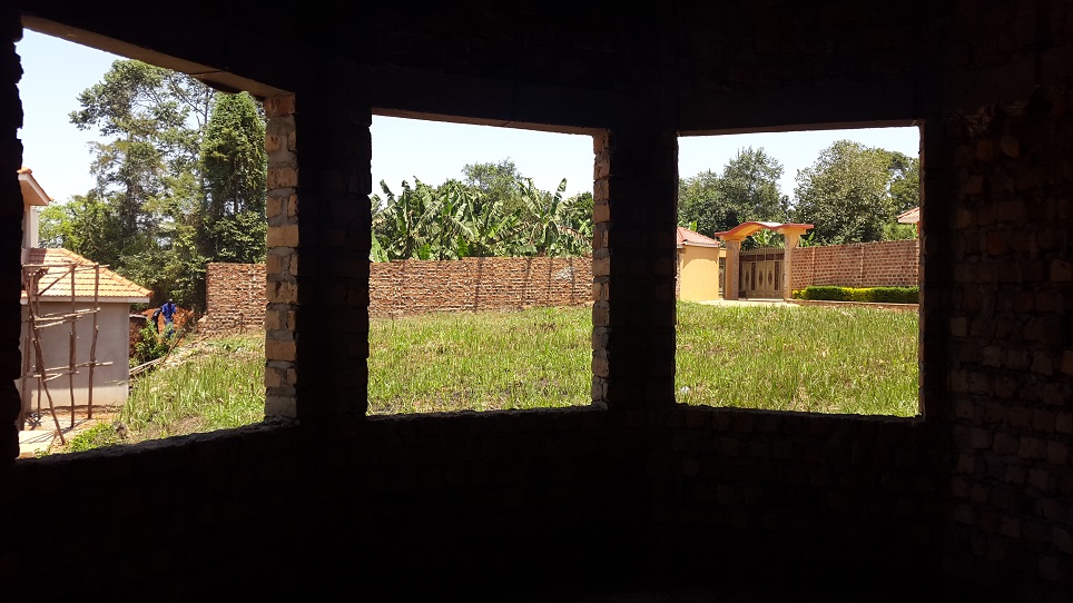 HOUSES FOR SALE KAMPALA, UGANDA UNFINISHED HOUSE FOR SALE