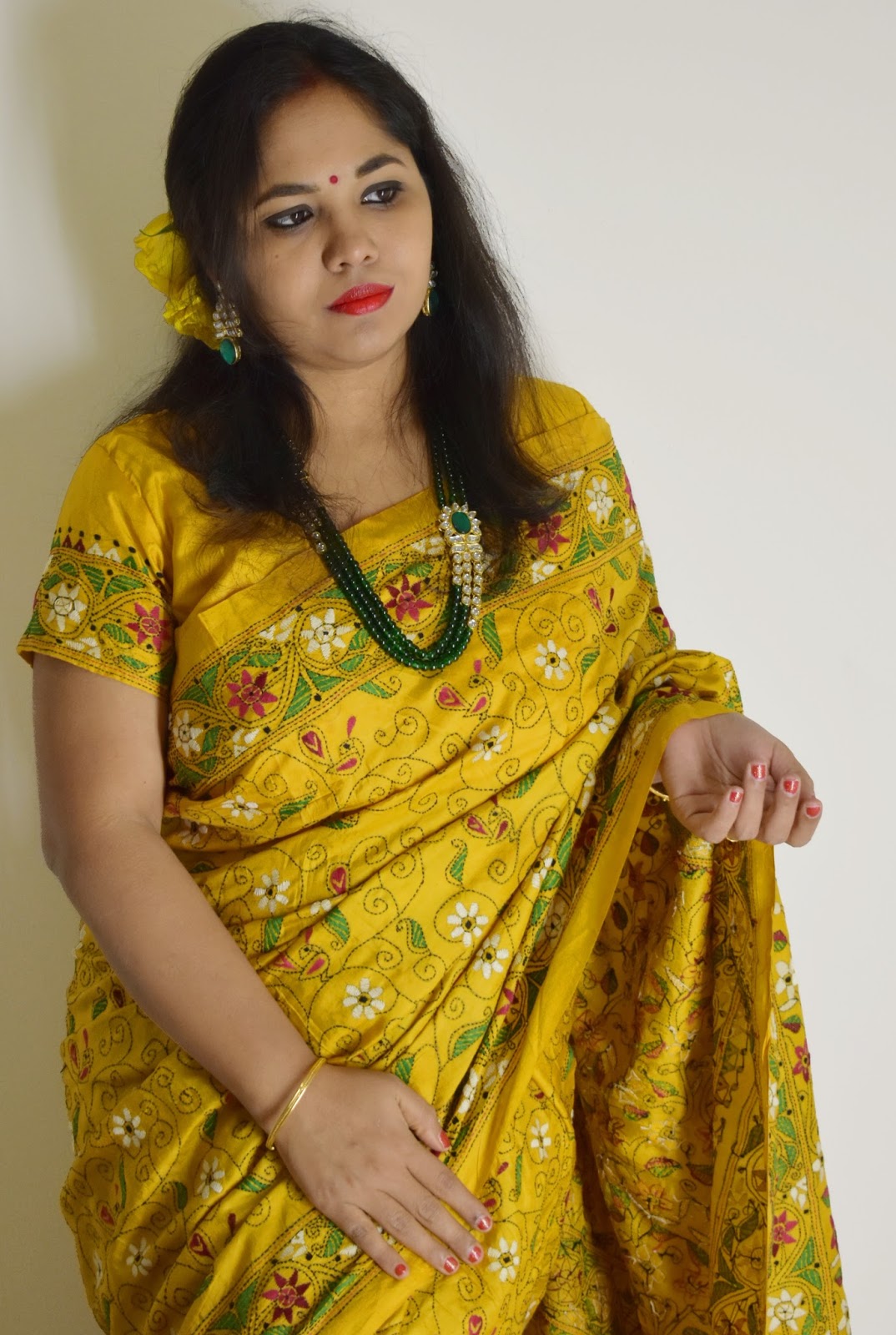 Saraswati Pujo look: Bring in the brilliance of Yellow | Bong Mania ...
