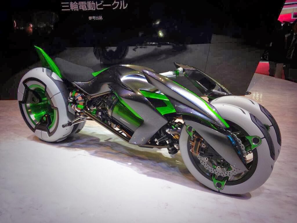 Kawasaki Bat Bike at Tokyo Motor show 2013 CarDuzz