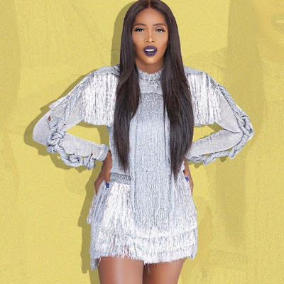Malo Crooner, Tiwa Savage Wows In New Makeup Photos