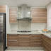 Cozinha moderna com granito claro na bancada, parede e piso - linda!