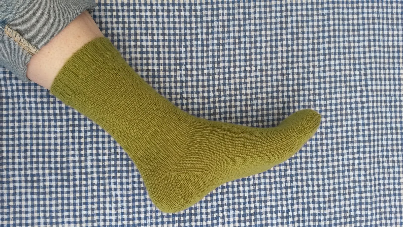 Mommy's Corner: Almindelige sokker med hælflap lavet med flot